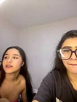 Sweet and Rous0 online show from 12/23/25, 02:44