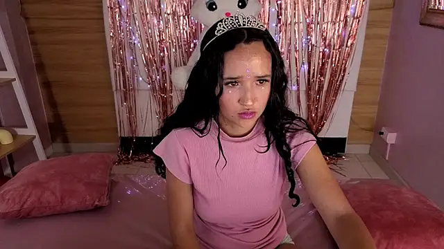 bella vibess s online show from 04/10/26, 12:45