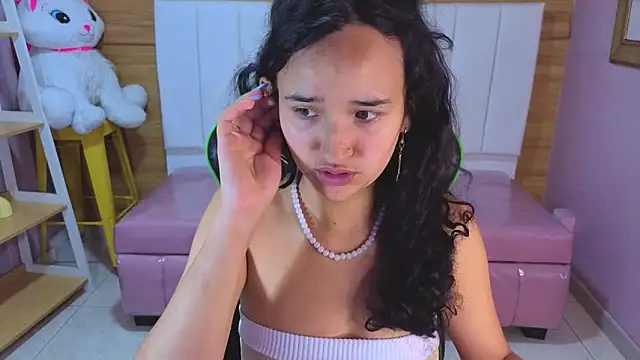 bella vibess s online show from 02/22/26, 12:51