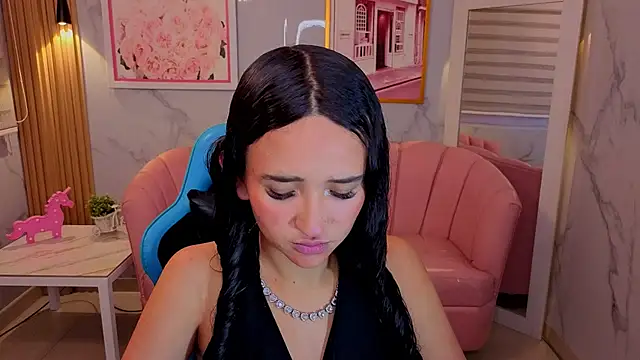 bella vibess s online show from 06/17/26, 02:22