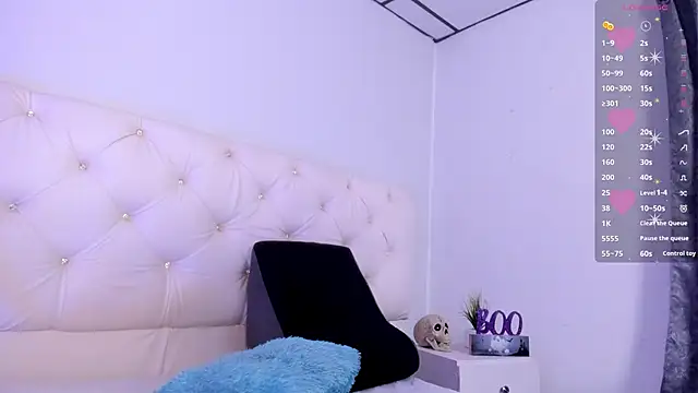 Ambeer fox  online show from 10/26/25, 07:47