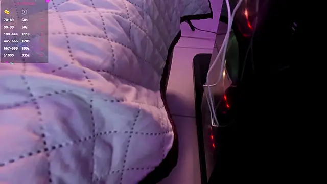 Ambeer fox  online show from 04/04/26, 01:06