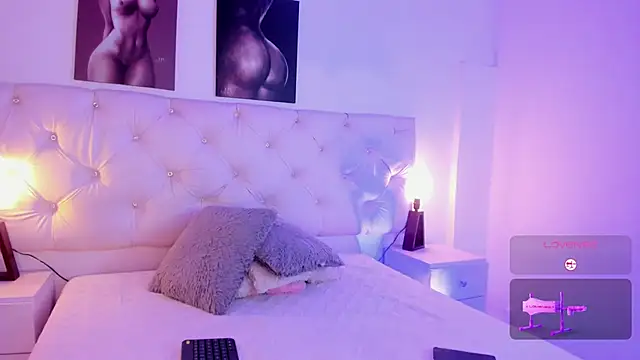 Ambeer fox  online show from 12/02/25, 07:26