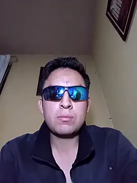 aczinovelez342 online show from 09/10/25, 08:57