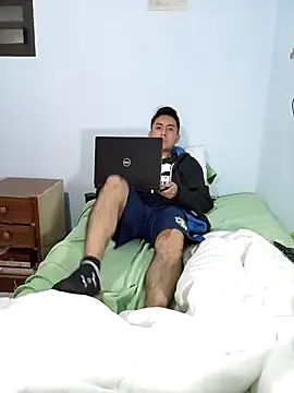 aczinovelez342 online show from 11/28/25, 11:27