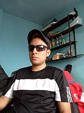 aczinovelez342 online show from 10/10/25, 08:42