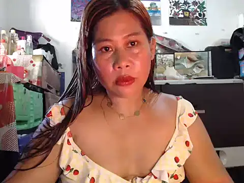 Snapshot of filipina_beauty chatting on 04/08/26, 04:25 filipina beauty online show from 04/08/26, 04:25