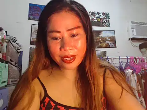 filipina beauty online show from 11/03/25, 03:01