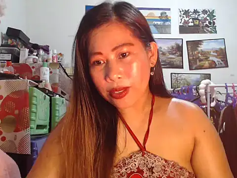 filipina beauty online show from 12/14/25, 01:23