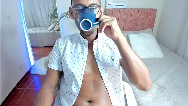 Snapshot of KingEdward_ chatting on 09/24/25, 10:11 KingEdward online show from 09/24/25, 10:11