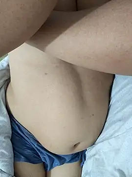  KaiXin  online show from 12/04/25, 07:24