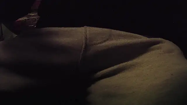 Snapshot of Digitalmodels chatting on 10/19/25, 07:38 Digitalmodels online show from 10/19/25, 07:38