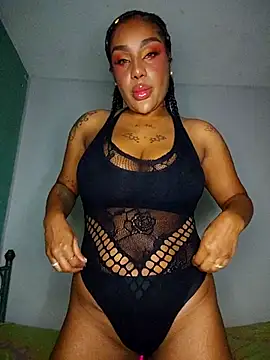 Queen Amara online show from 04/16/26, 03:51