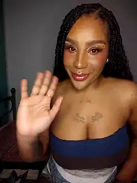 Queen Amara online show from 04/28/26, 03:55