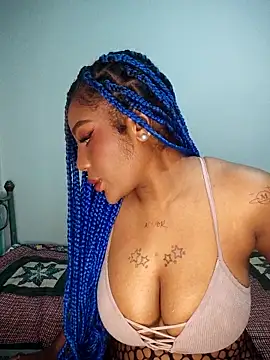 Queen Amara online show from 03/23/26, 04:12