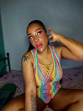 Queen Amara online show from 03/06/26, 03:56