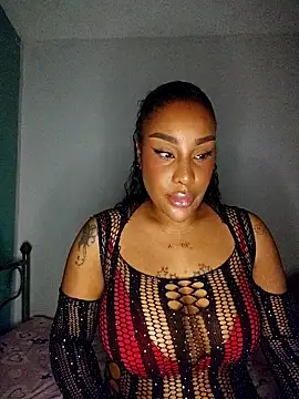 Queen Amara online show from 03/05/26, 03:58