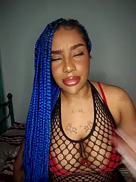 Queen Amara online show from 04/03/26, 03:24