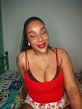 Queen Amara online show from 02/25/26, 04:12