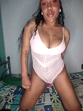 Queen Amara online show from 02/27/26, 03:51