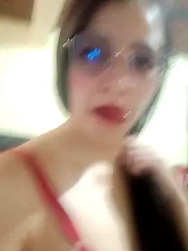 vanessalovetrip online show from 09/24/25, 04:35