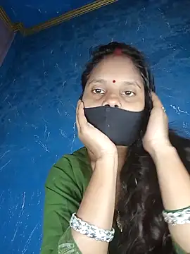 Komal-Rajput online show from 11/18/25, 06:39