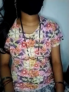 Snapshot of Komal-Rajput chatting on 10/04/25, 05:47 Komal-Rajput online show from 10/04/25, 05:47