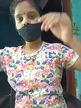 Komal-Rajput online show from 11/17/25, 06:17