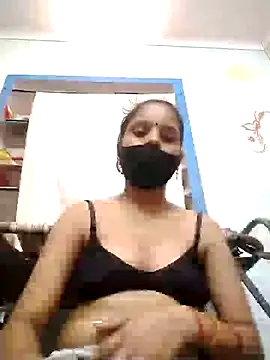 Snapshot of Komal-Rajput chatting on 09/14/25, 08:37 Komal-Rajput online show from 09/14/25, 08:37