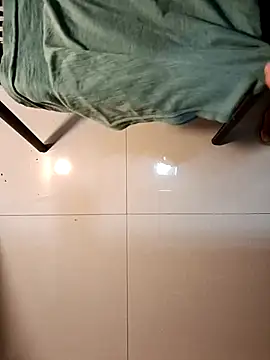 Gallo001 online show from 11/26/25, 07:25