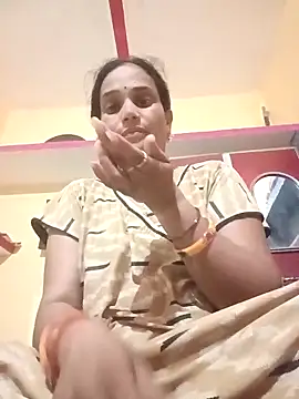 Snapshot of Hot-kal93 chatting on 10/08/25, 10:54 Hot-kal93 online show from 10/08/25, 10:54