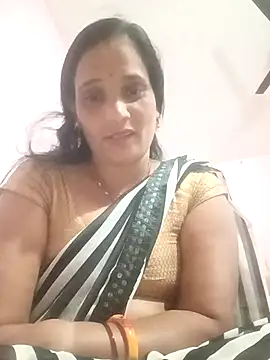 Snapshot of Hot-kal93 chatting on 10/08/25, 09:44 Hot-kal93 online show from 10/08/25, 09:44