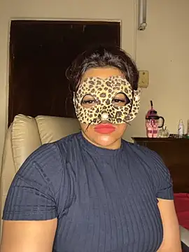 SLNatasha online show from 11/28/25, 04:01