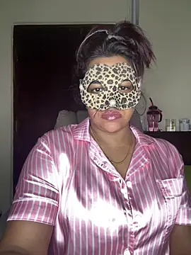 SLNatasha online show from 12/18/25, 03:16