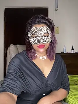 SLNatasha online show from 12/21/25, 03:19