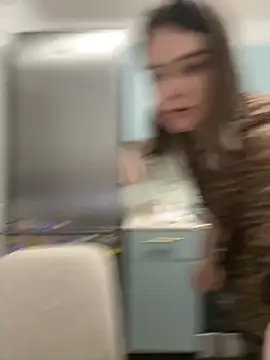 Risky-Flower online show from 11/26/25, 07:14