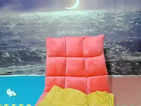 SuhyoCii online show from 12/03/25, 03:22