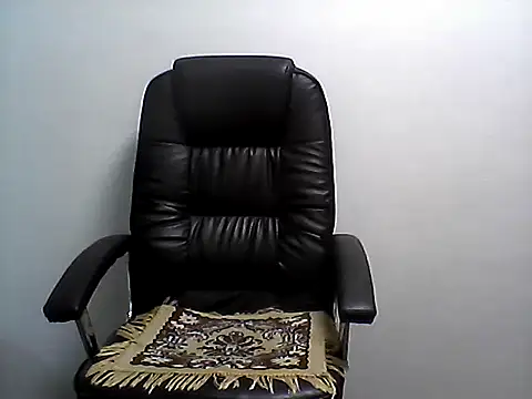 EllaLove2277 online show from 05/25/26, 05:18