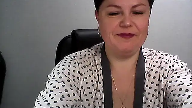 EllaLove2277 online show from 11/28/25, 01:44