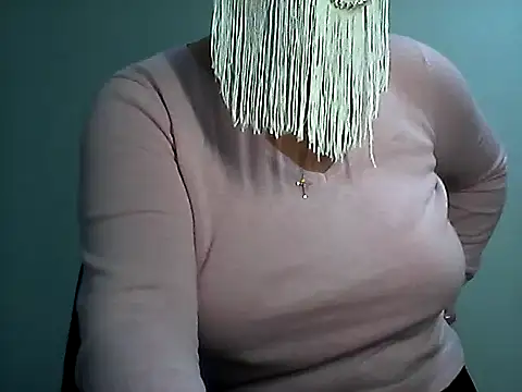 Snapshot of EllaLove2277 chatting on 07/21/26, 01:23 EllaLove2277 online show from 07/21/26, 01:23