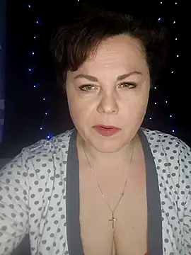 Snapshot of EllaLove2277 chatting on 01/09/26, 06:48 EllaLove2277 online show from 01/09/26, 06:48