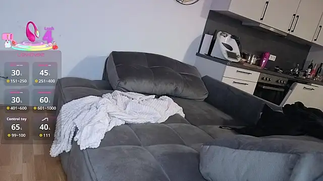 Lyra XX online show from 03/11/26, 08:03