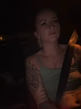 Lyra XX online show from 03/03/26, 09:11