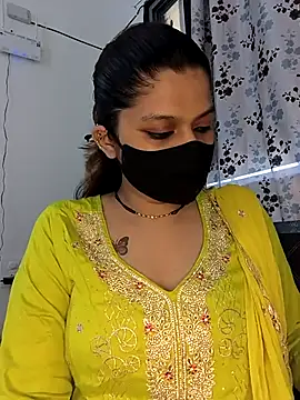 Snapshot of SpicykhalifaX chatting on 05/05/26, 06:27 SpicykhalifaX online show from 05/05/26, 06:27