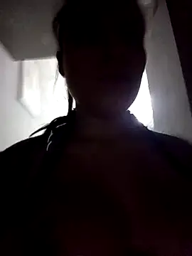 Snapshot of Maialona78 chatting on 11/26/25, 09:04 Maialona78 online show from 11/26/25, 09:04