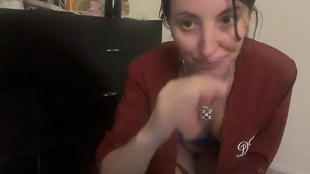 NurseStephania online show from 11/01/25, 05:25