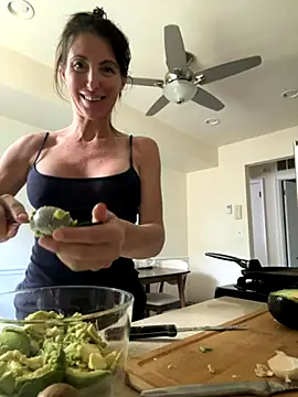 NurseStephania online show from 09/18/25, 03:48