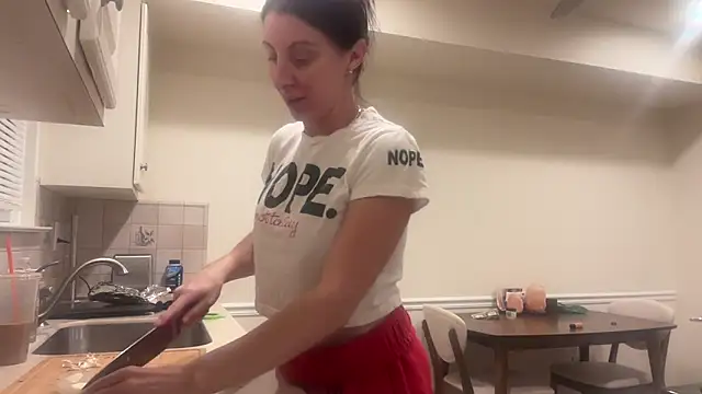 NurseStephania online show from 11/12/25, 12:04