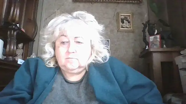 Lala-Love56 online show from 11/23/25, 07:51