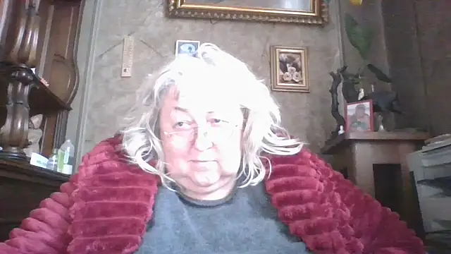 Lala-Love56 online show from 11/26/25, 12:16